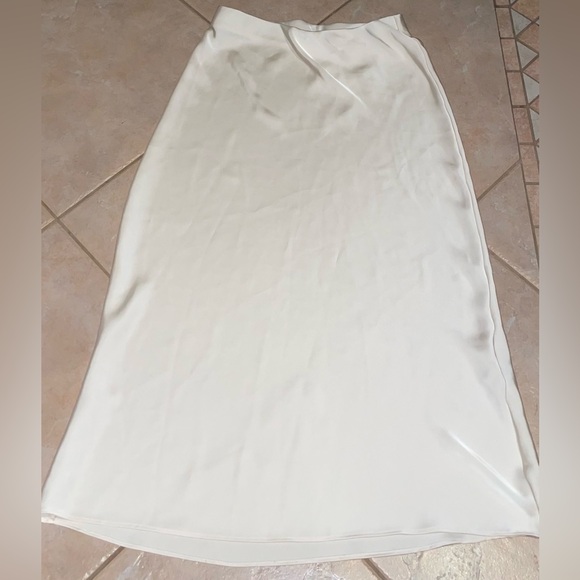 Zara Revolve Anthropologie Women’s Midi Satin Slip Skirt Cream Medium M - Picture 12 of 16